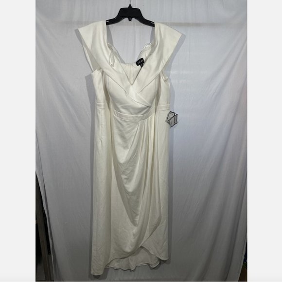 NWD DEFECT $250 Xscape Off the Shoulder Surplice Gown White [ SZ 20W PLUS ] Q451 - Picture 2 of 16